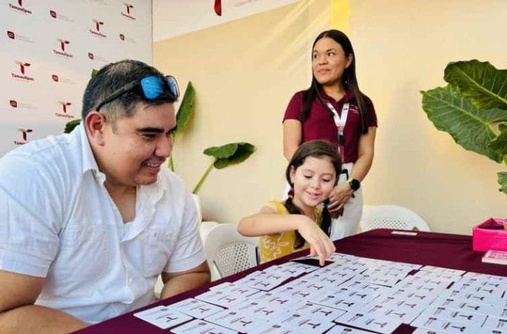 Siembra valores la Contraloría Gubernamental en la Feria Tamaulipas 2024. 1 Siembra valores la