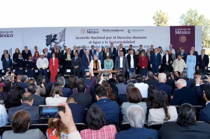 Participa gobernador en el Acuerdo Nacional por el Derecho Humano al Agua. 8 Participa gobernador en e