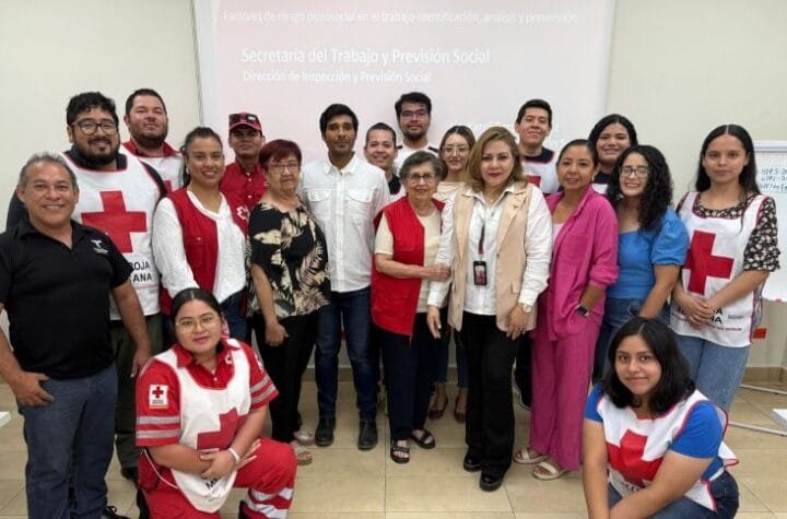 Capacita Secretaria del Trabajo a