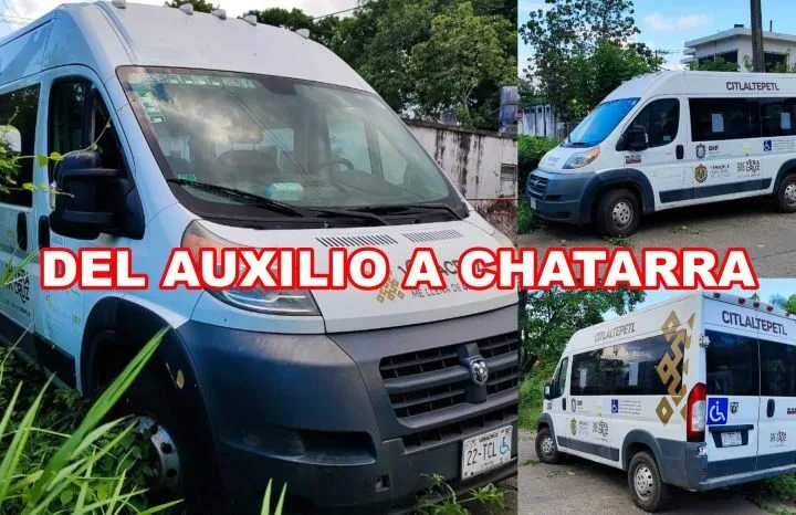 ambulancia abandonada en la via publica