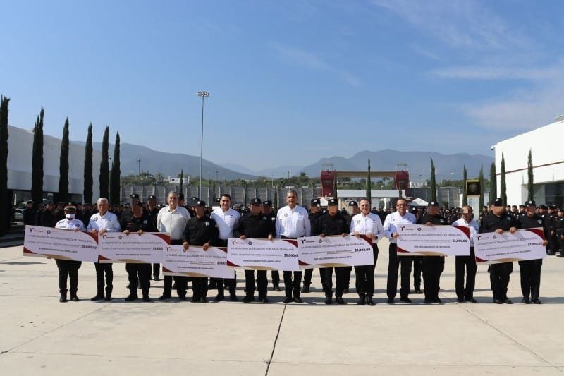 Entrega SSPT incentivos económicos mensuales por aseguramiento de armas 1 Entrega SSPT incentivos eco