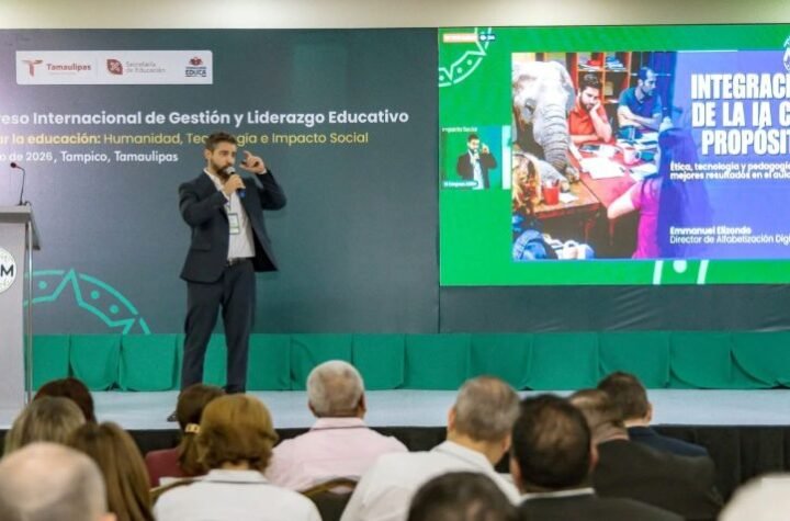 Clausura secretario de Educación Congreso Internacional de Gestión y Liderazgo Educativo 9 Clausura secretario de Educacion Cong