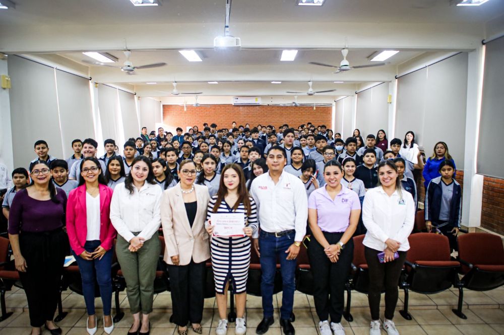 Promueve INJUVE charla Amor Es Sin Violencia