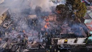 Voraz incendio en El Salvador