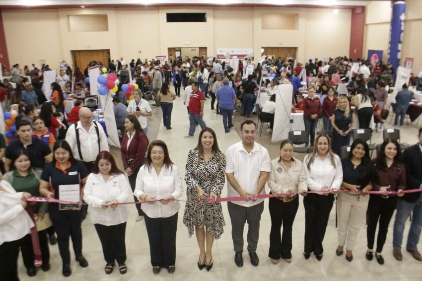 Feria del Empleo para Mujeres en Nuevo Laredo fortaleció la vinculación laboral 1 2 Feria del Empleo para Mujeres en Nuevo Laredo