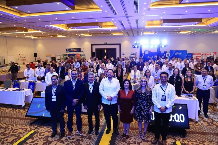 4 Inaugura SEDENER la ExpoGas Tampic