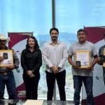 5 Entrega STPS Tamaulipas sobres de viaje a trabajado