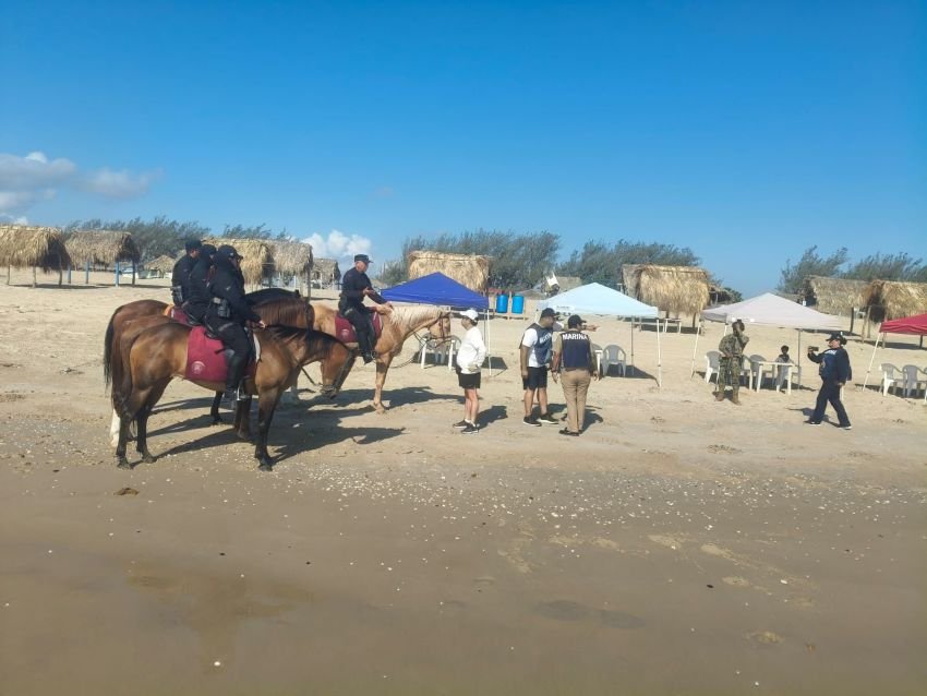 6 Despliega Guardia Estatal operativo en playa La Pesca duran