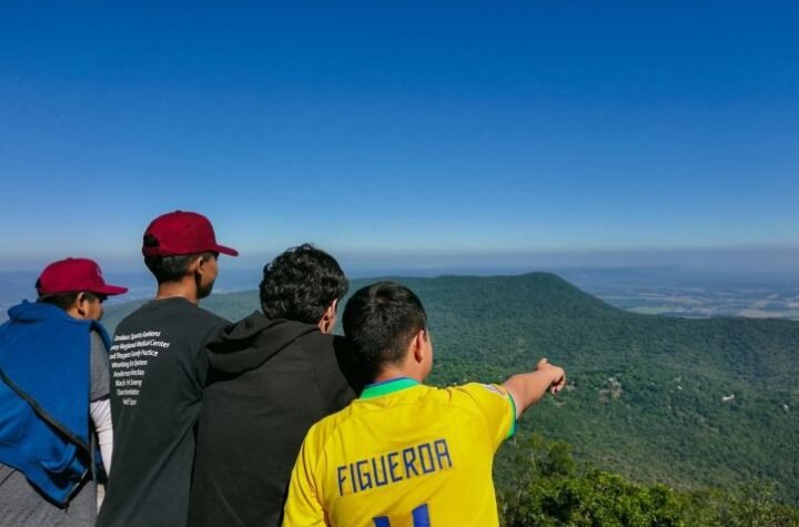 7 Red de Atencion al Turista con 12 puntos estrategico