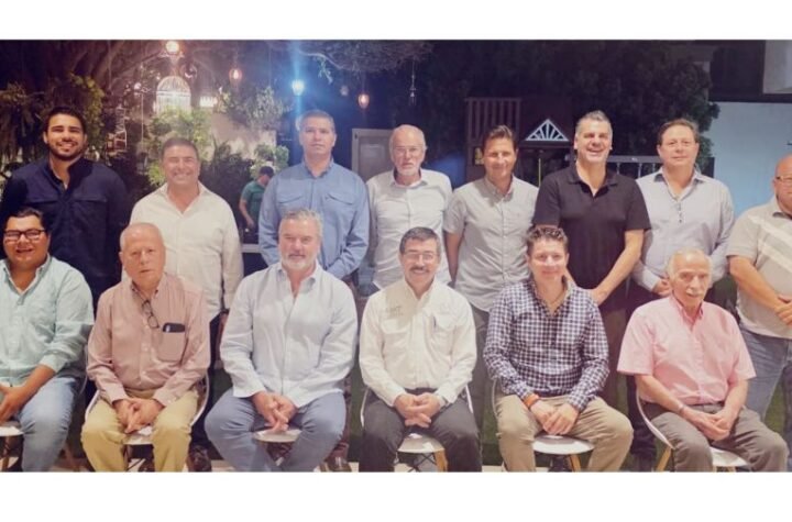 Compromiso total de la UAT co