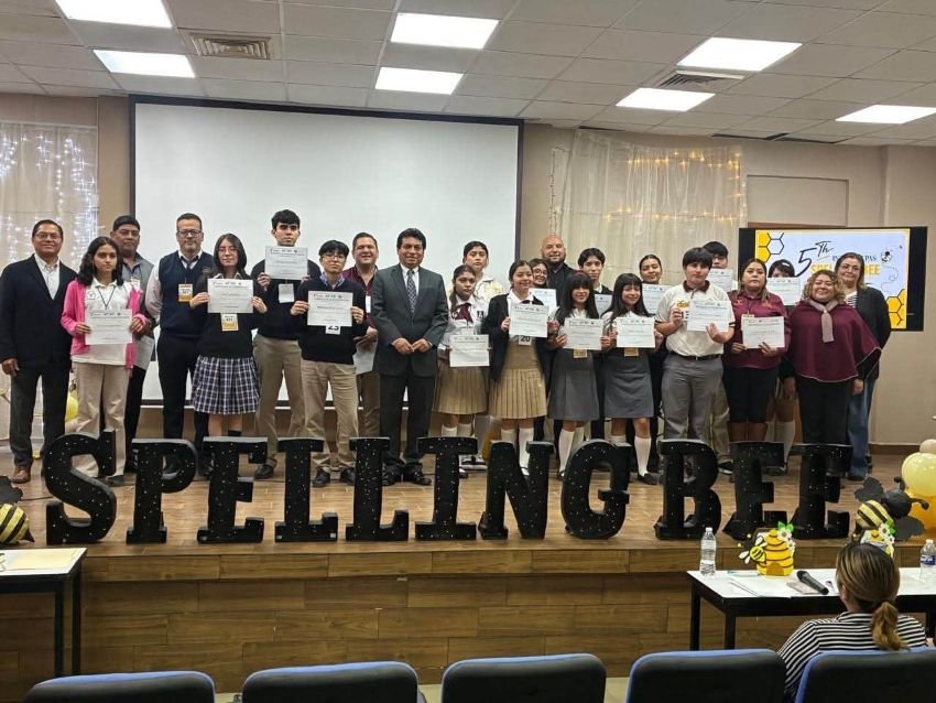 Fortalece UTNL el dominio del inglés entre estudiantes de preparatorias con certamen de Spelling Bee 1 Fortalece UTNL el dominio del in