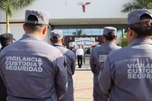 Recibe SSPT a 30 egresados del Curso de Es