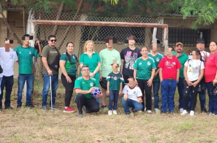 Celebran adolescentes en proces
