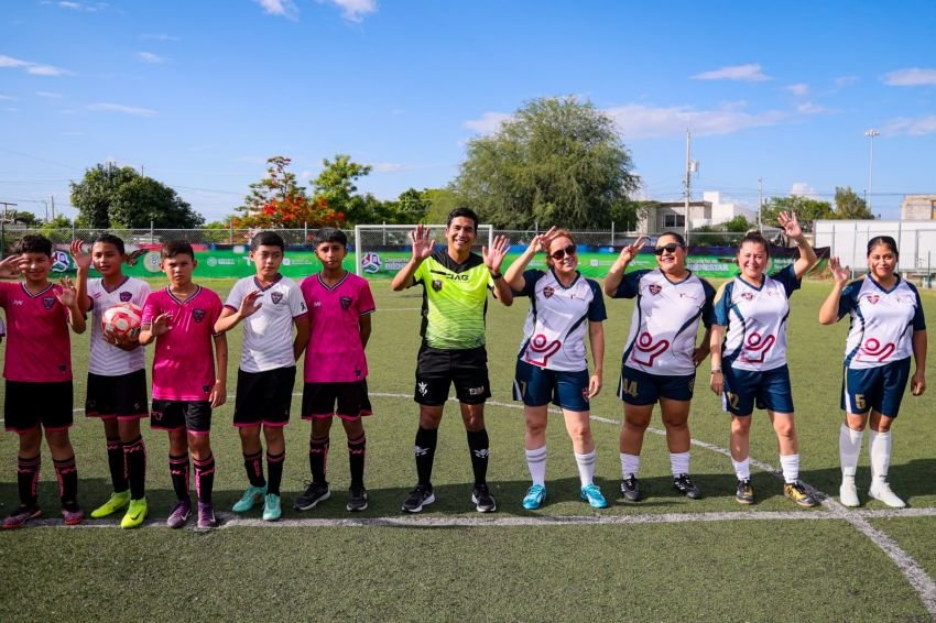 Reactiva SEBIEN cancha de futbol en el Parque Pajaritos 1 Reactiva SEBIEN cancha d