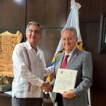 1 Designa gobernador Americo